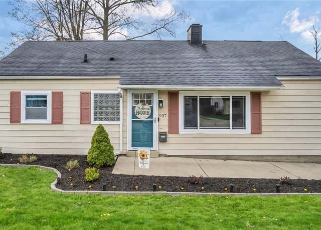 Property at 937 Oak St, Medina, OH 44256, 3 beds, 1 bath