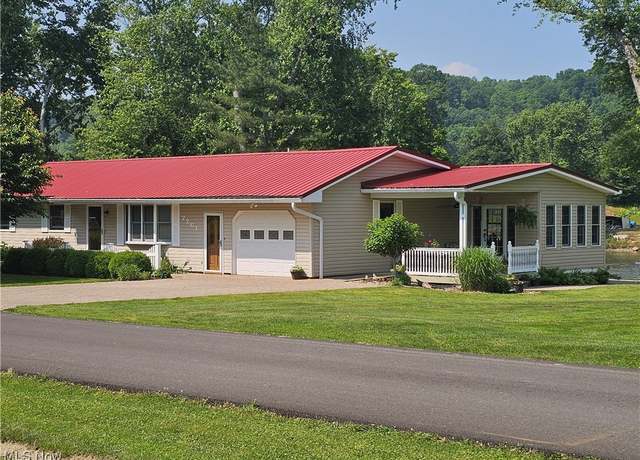 Property at 7261 Austin Dr, Mcconnelsville, OH 43756, 3 beds, 3 baths