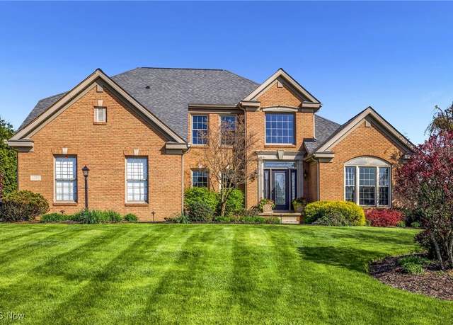 Property at 1250 Wareham Cir, Green, OH 44312, 4 beds, 2.5 baths