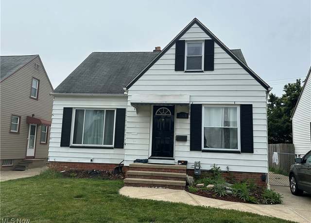 Property at 2923 Brookdale Ave, Parma, OH 44134, 4 beds, 1 bath