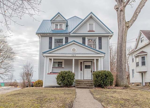 Property at 826 Michigan Ave, Youngstown, OH 44504, 7 beds, 2 baths