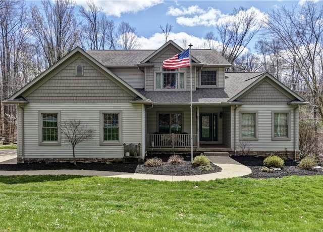 Property at 4500 Township Road 368, Millersburg, OH 44654, 4 beds, 2.5 baths