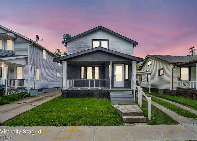 Property at 1703 Crestline Ave, Cleveland, OH 44109, 3 beds, 1.5 baths