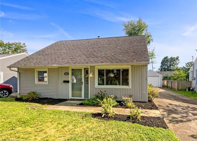 Property at 2846 Lincoln St, Lorain, OH 44052, 4 beds, 1.5 baths