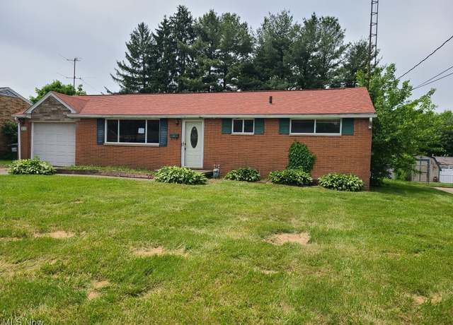 Property at 213 Fernwood Blvd, Alliance, OH 44601, 3 beds, 2 baths