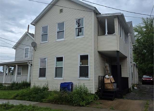 Property at 2947 E 57th St, Cleveland, OH 44127, 9 beds, 3 baths