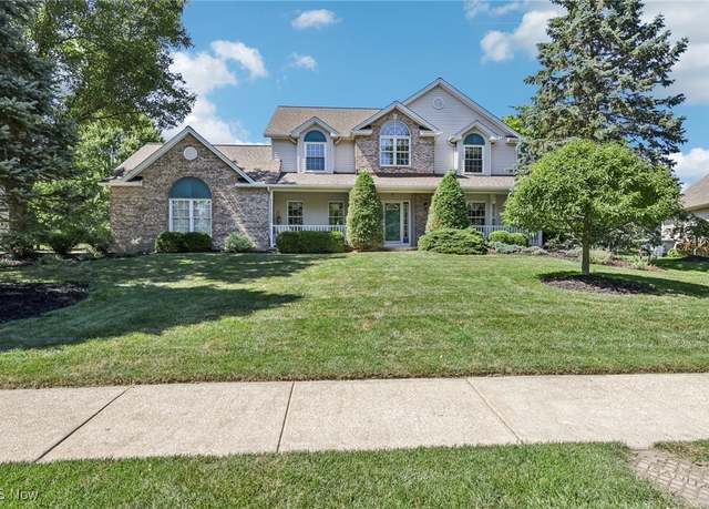 Property at 11884 Queensbridge Ln, North Royalton, OH 44133, 4 beds, 3.5 baths
