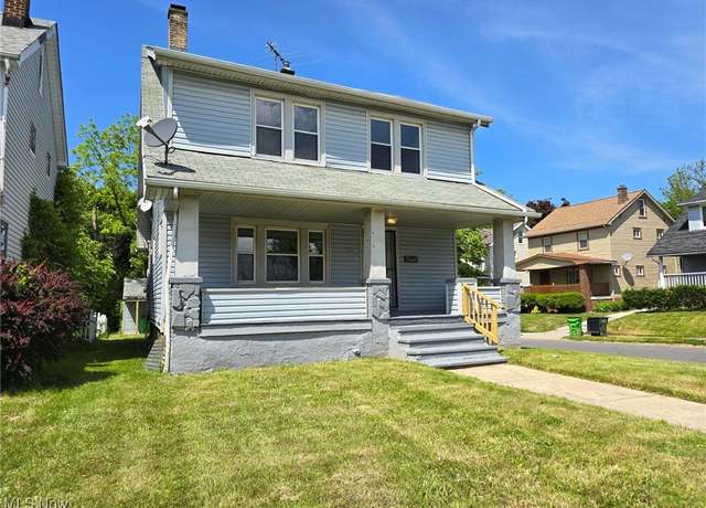 Property at 13827 S Parkway Dr, Garfield Heights, OH 44105, 3 beds, 1 bath