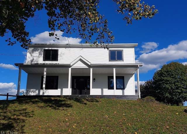 Property at 139 Patterson Rd, Weirton, WV 26062, 3 beds, 3 baths