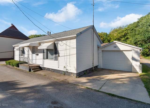 Property at 335 Glen Pl SW, Massillon, OH 44647, 1 bed, 1 bath