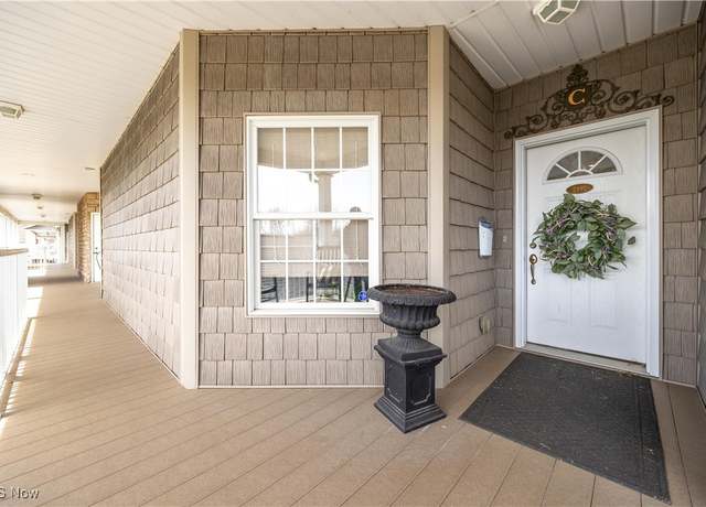 Property at 2892 Whispering Shores Dr, Vermilion, OH 44089, 2 beds, 2 baths