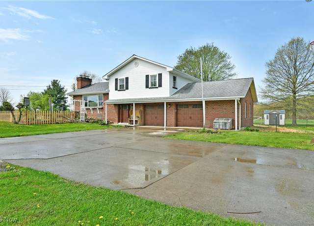 Property at 4479 Ridge Rd, Cortland, OH 44410, 3 beds, 2 baths