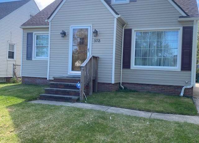 Property at 372 E 200th St, Euclid, OH 44119, 3 beds, 2 baths