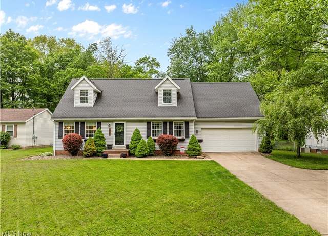 Property at 2261 Western Ave, Alliance, OH 44601, 3 beds, 2 baths