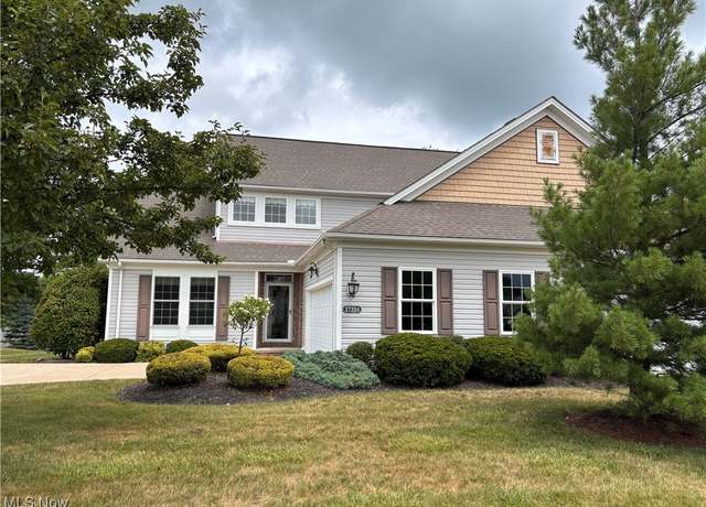 Property at 27224 Emerald Oval N, Olmsted Twp, OH 44138, 3 beds, 2.5 baths