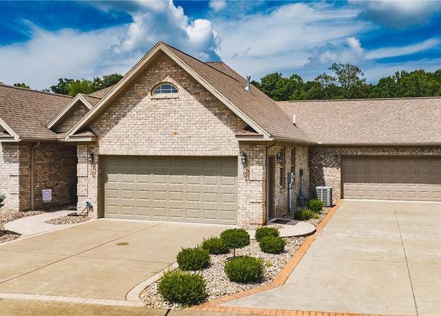 Property at 56 Wyndemere Way, Parkersburg, WV 26105, 3 beds, 2 baths