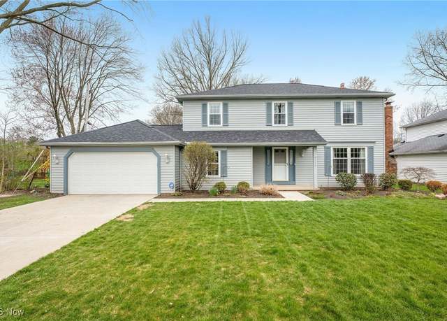 Property at 4214 Tallwood Ct, North Olmsted, OH 44070, 4 beds, 2.5 baths