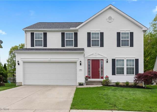 Property at 3868 Parkside Cir W, Lorain, OH 44053, 3 beds, 3.5 baths