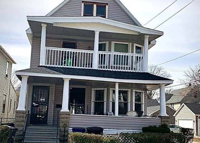 Property at 1404 E 112th St, Cleveland, OH 44106, 5 beds, 3 baths