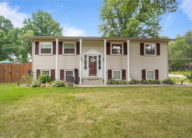 Property at 2584 Peach Tree Cir, Stow, OH 44224, 4 beds, 3 baths