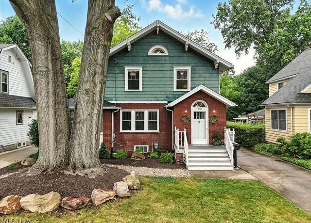 Property at 1758 18th St, Cuyahoga Falls, OH 44223, 4 beds, 2 baths