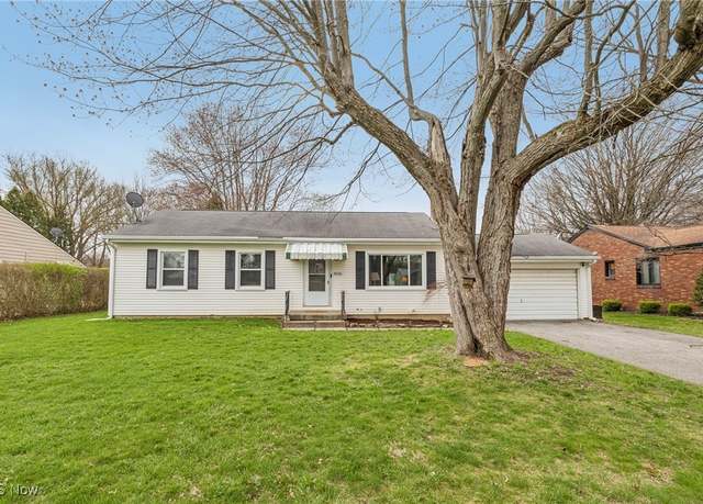 Property at 4656 New England, Boardman, OH 44512, 3 beds, 2 baths