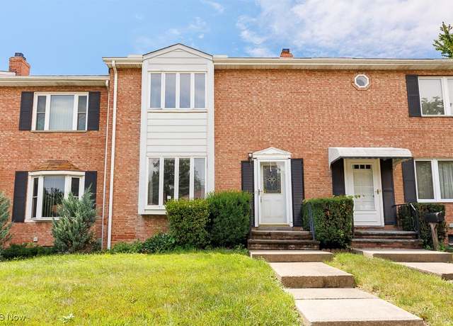 Property at 6094 Andover Blvd #3, Garfield Heights, OH 44125, 3 beds, 1.5 baths