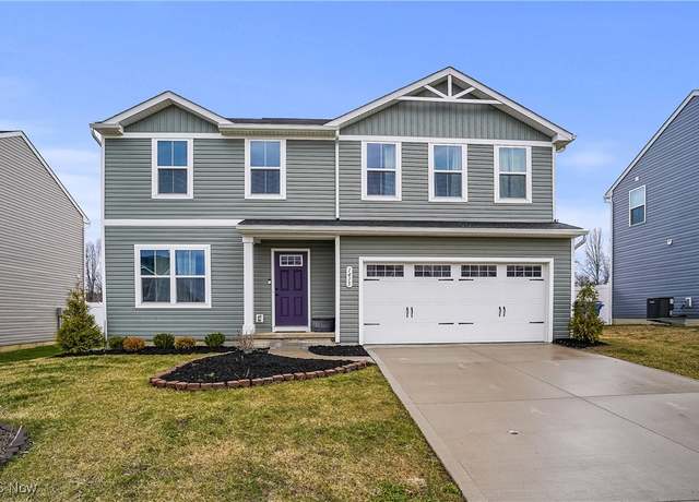Property at 1415 Wood Fern Dr, Springfield, OH 44312, 4 beds, 2.5 baths