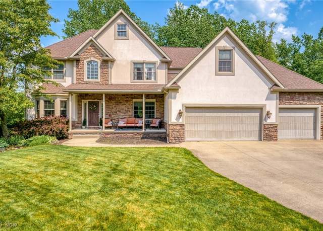 Property at 359 Jade Blvd, Streetsboro, OH 44241, 5 beds, 4 baths