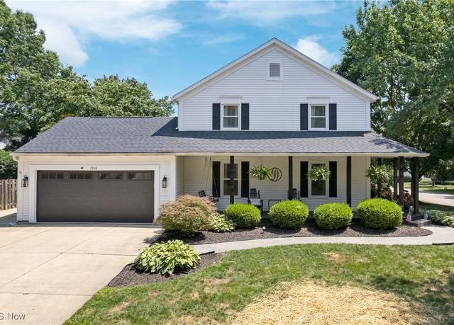 Property at 7836 Sandleford Ave NW, North Canton, OH 44720, 4 beds, 3 baths