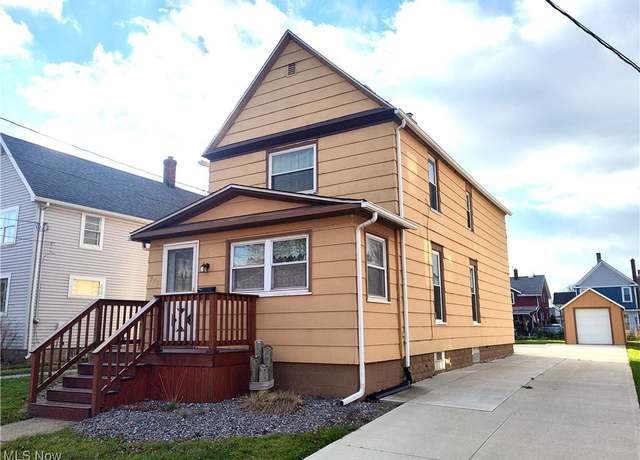 Property at 975 Broad St, Conneaut, OH 44030, 2 beds, 2 baths