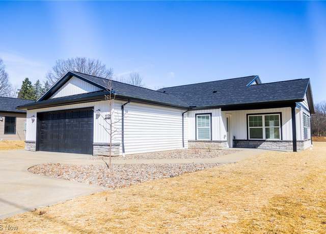 Property at 2038 E Smithville Western Rd, Wooster, OH 44691, 3 beds, 2 baths