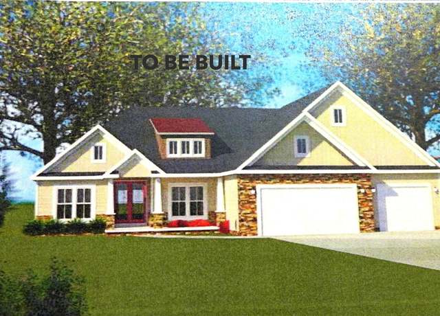 Property at 945 Royal Oak Ave NE, North Canton, OH 44720, 3 beds, 2.5 baths