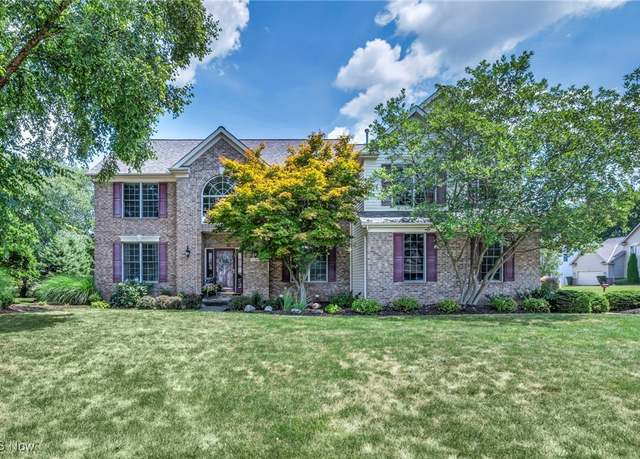 Property at 12366 Coopers Run, Strongsville, OH 44149, 4 beds, 3 baths
