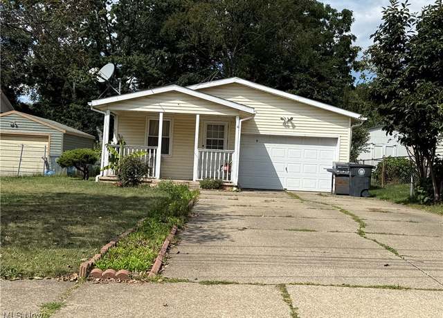 Property at 1059 Belden Ave, Akron, OH 44310, 2 beds, 1.5 baths