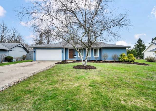 Property at 14989 Hartford Trl, Strongsville, OH 44136, 3 beds, 2 baths
