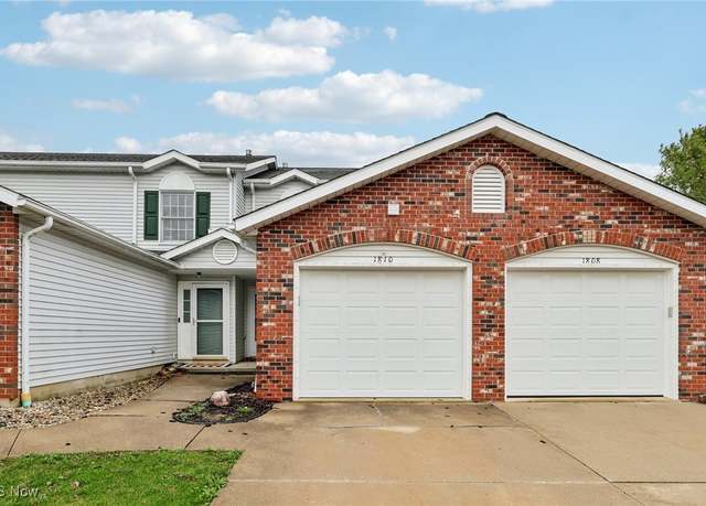 Property at 1810 Meadowland Dr, Brunswick, OH 44212, 2 beds, 1.5 baths