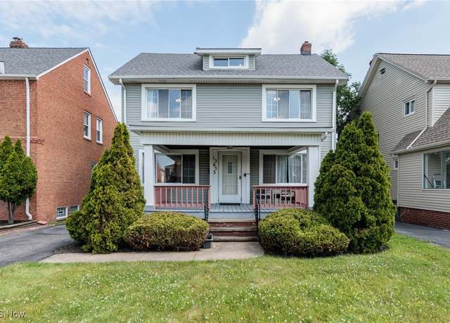 Property at 13653 Cedar Rd, University Heights, OH 44118, 3 beds, 1.5 baths