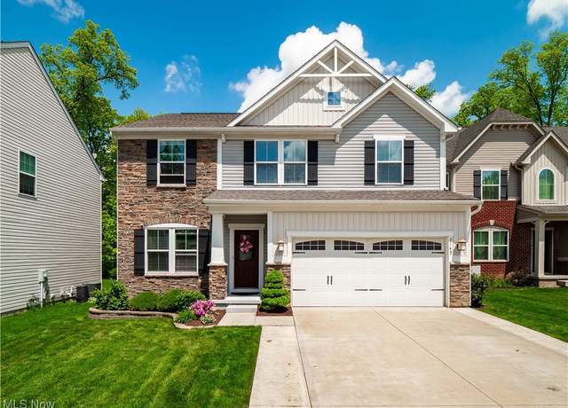 Property at 3149 Blackburn Ln, Brunswick, OH 44212, 4 beds, 2.5 baths