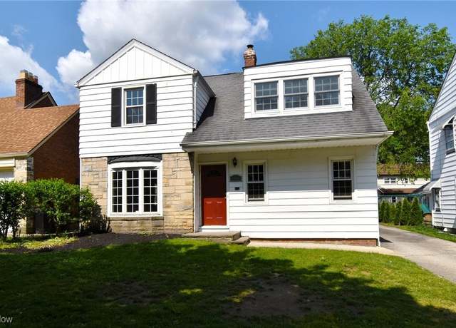 Property at 2516 Laurelhurst, University Heights, OH 44118, 3 beds, 1.5 baths