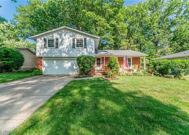 Property at 3195 W 230th St, North Olmsted, OH 44070, 4 beds, 2.5 baths