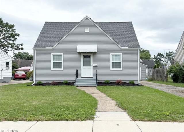 Property at 2438 E 34th St, Lorain, OH 44055, 3 beds, 1 bath