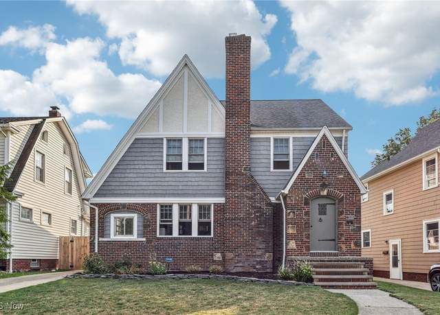 Property at 17308 E Park Dr, Cleveland, OH 44119, 4 beds, 1.5 baths