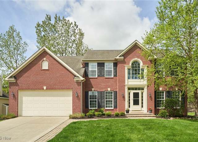 Property at 1284 Spafford Dr, Copley, OH 44321, 4 beds, 3.5 baths