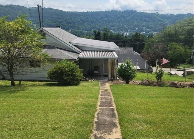 Property at 1504 N 9th St, Martins Ferry, OH 43935, 2 beds, 2 baths