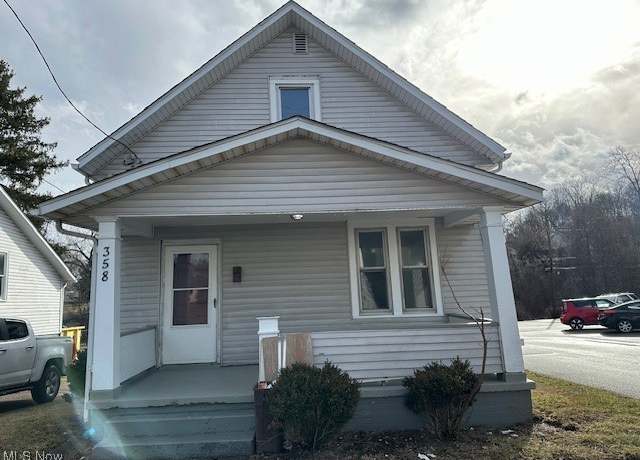 Property at 358 Brighton Blvd, Zanesville, OH 43701, 3 beds, 1 bath