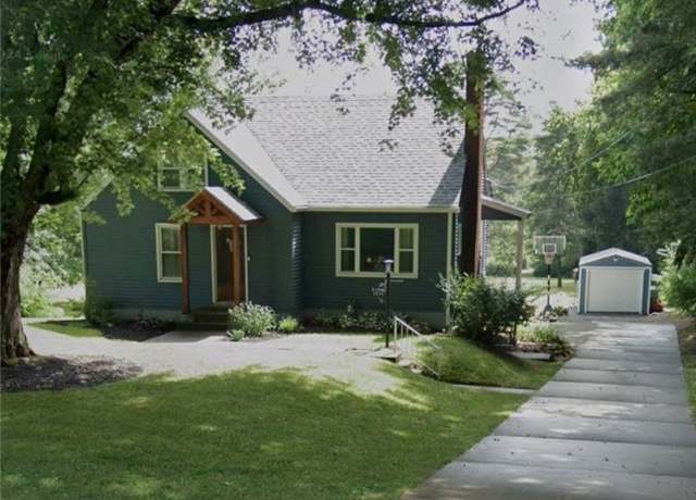 Property at 1634 N Ellsworth Ave, Salem, OH 44460, 4 beds, 2 baths