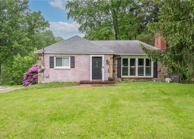 Property at 4061 Manchester Rd, Akron, OH 44319, 3 beds, 2 baths