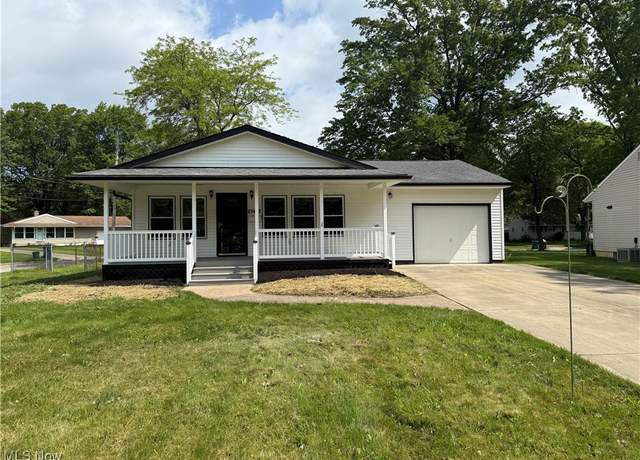 Property at 23472 Westchester Dr, North Olmsted, OH 44070, 3 beds, 2 baths