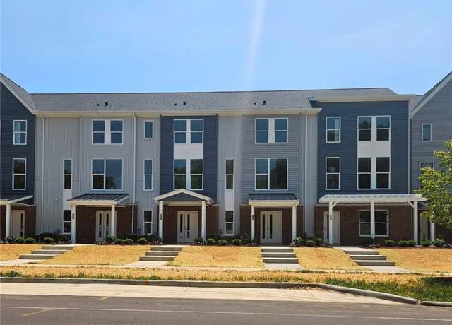 Property at 606 Mull Ave #13, Akron, OH 44313, 3 beds, 2.5 baths